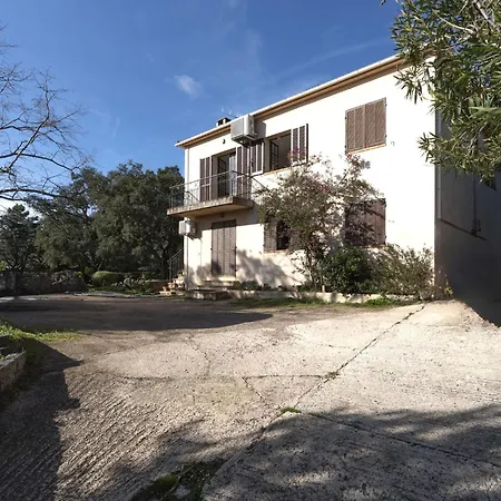 Cyrnea 1 By Interhome *
